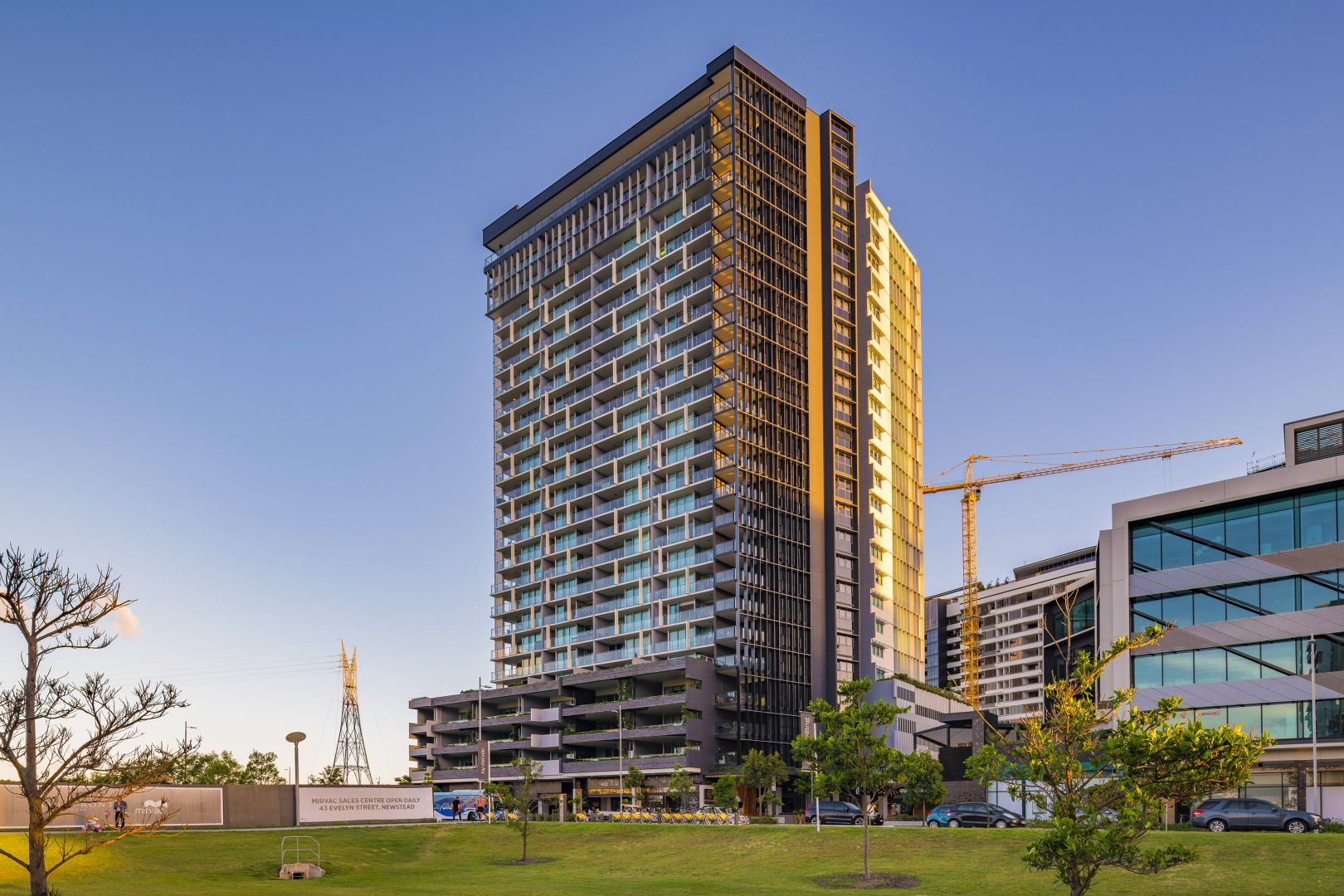 1705/30 Festival Place, Newstead QLD 4006, Image 1