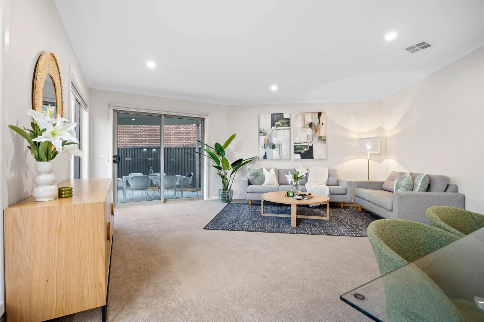 Additional image 9 of 43 Cinnamon Drive, Lake Gardens VIC 3355