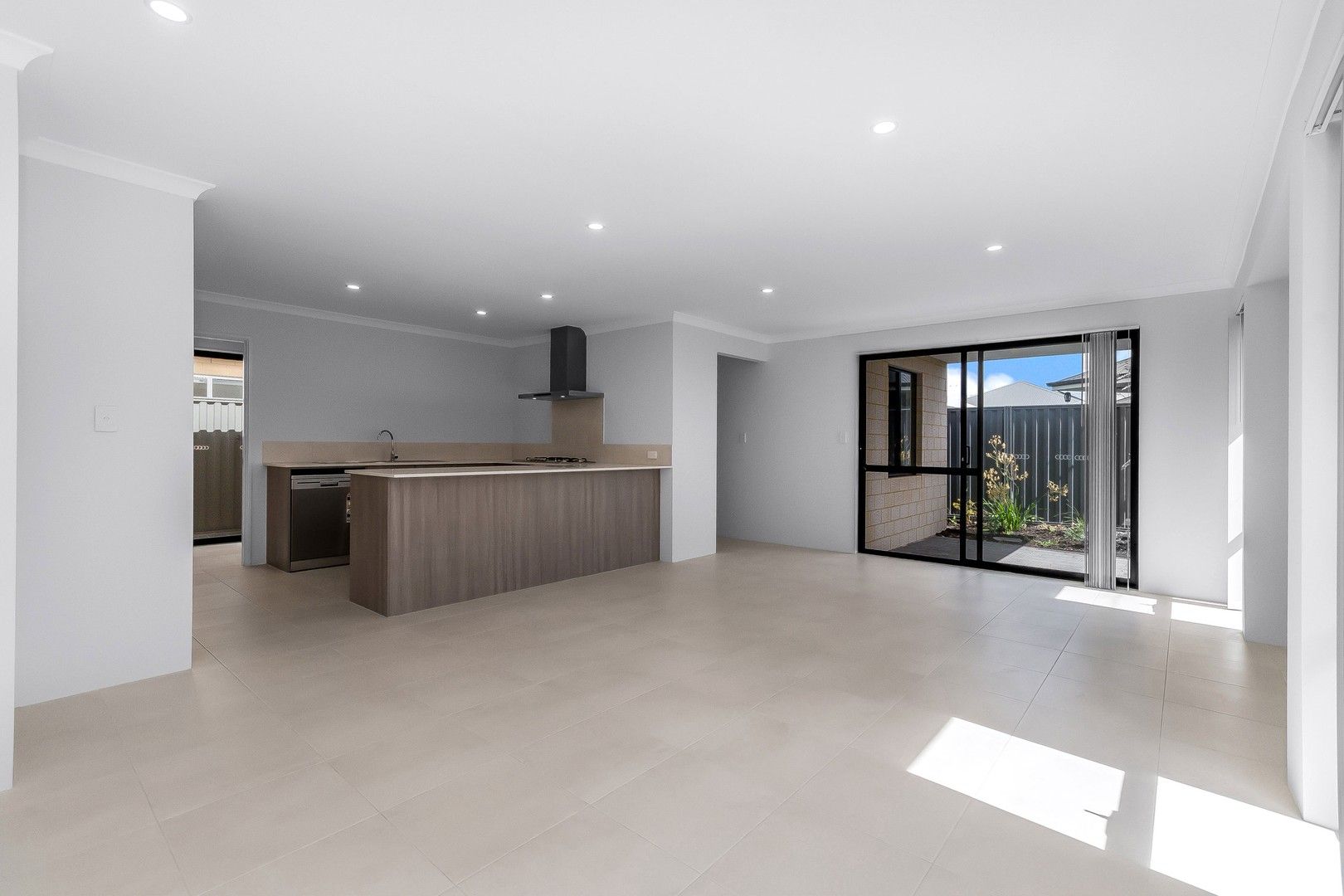 3 bedrooms Apartment / Unit / Flat in 3/11 Piara Drive PIARA WATERS WA, 6112