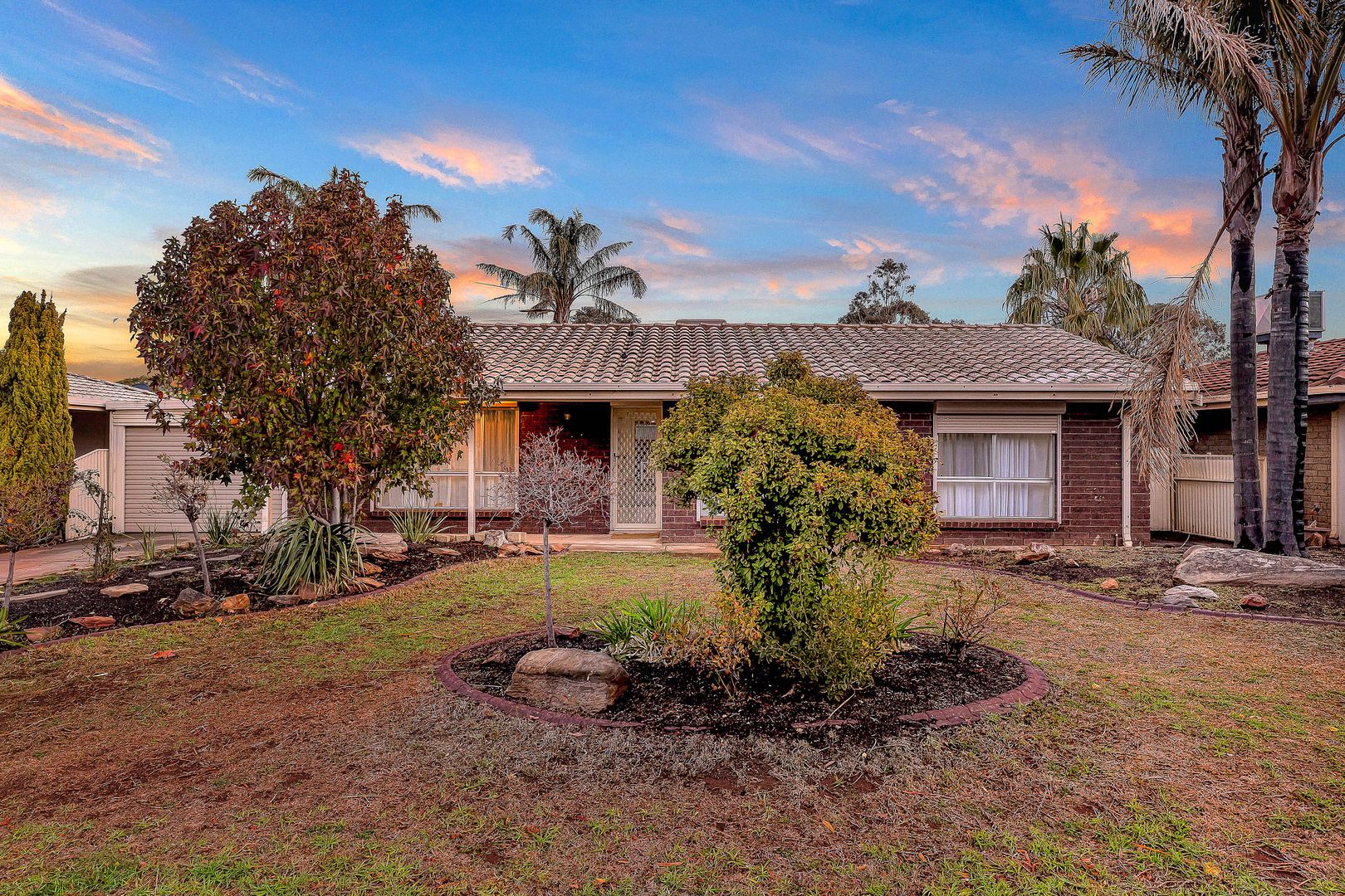 26 Carabeen Crescent, Andrews Farm SA 5114, Image 1