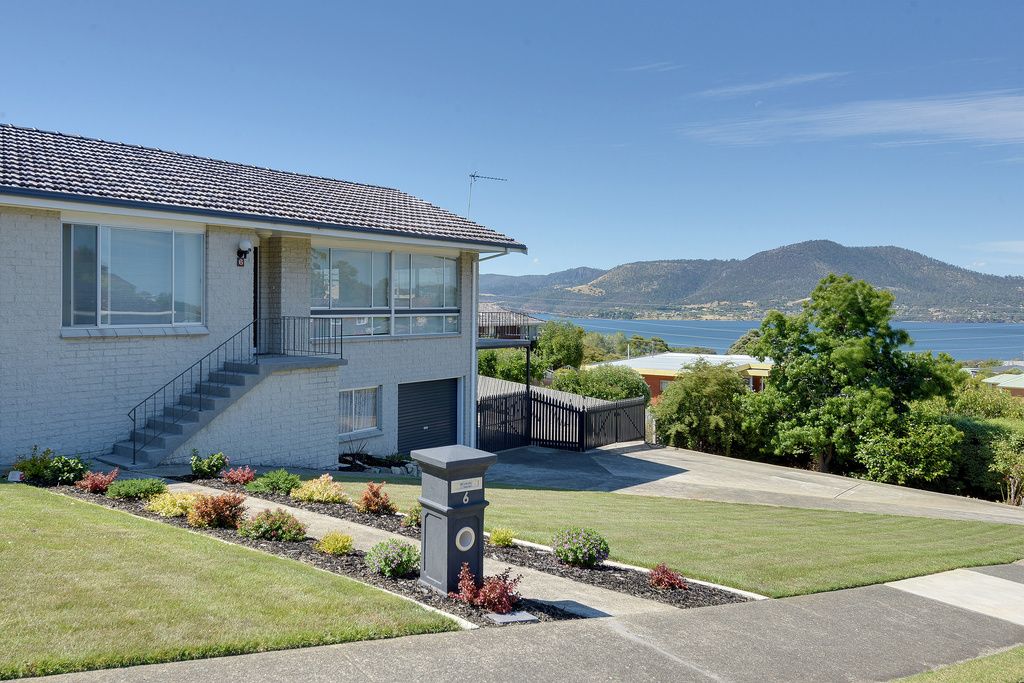 6 Gould Crescent, Rosetta TAS 7010, Image 0