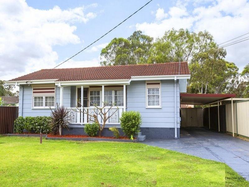 3 bedrooms House in 58 Wattle Avenue NORTH ST MARYS NSW, 2760