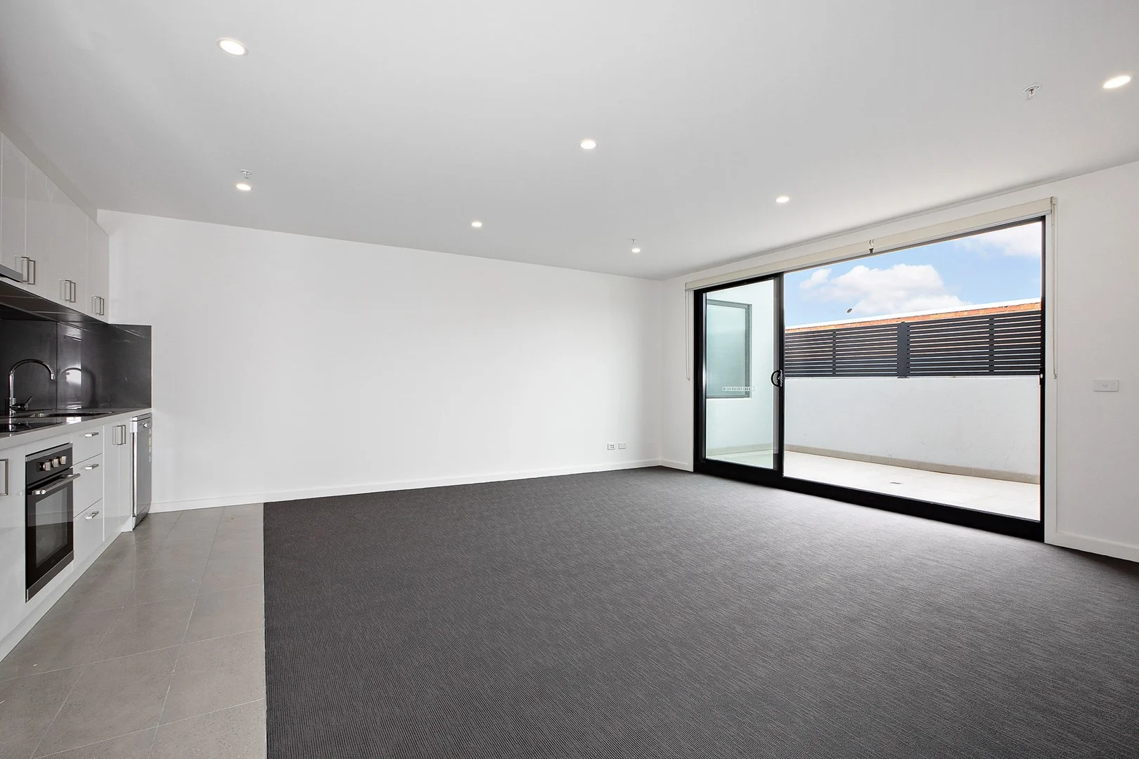 203/629 Glen Huntly Road, Caulfield VIC 3162
