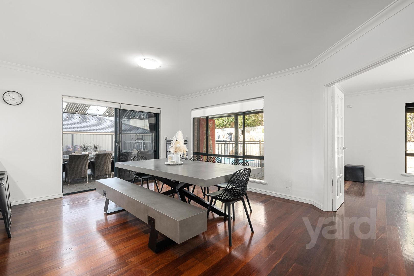 8 Sain Road, Coogee WA 6166, Image 2