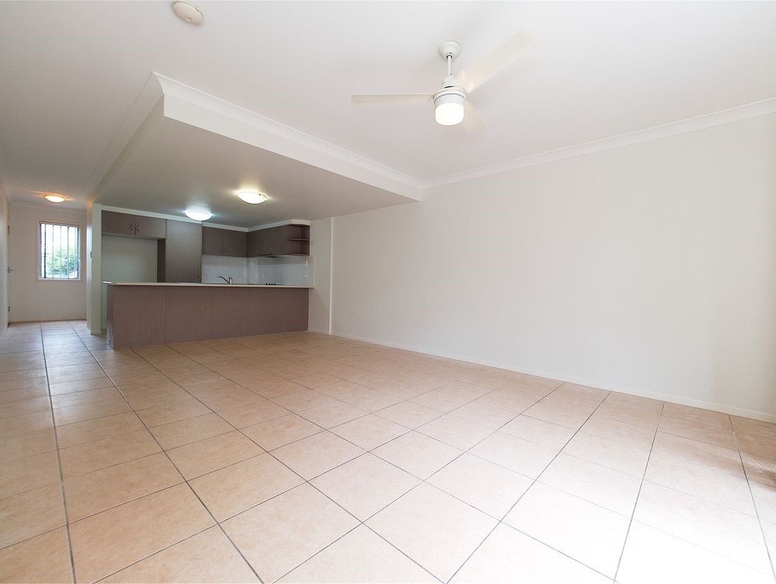 32/23-37 Garfield Road, Woodridge QLD 4114, Image 2