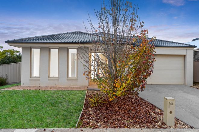 Picture of 41 Yorkdale Boulevard, WINTER VALLEY VIC 3358