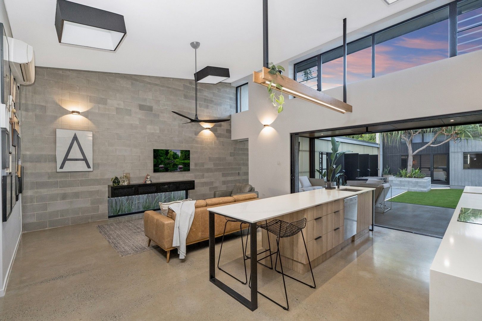 3 bedrooms House in 16A Fifth Avenue SOUTH TOWNSVILLE QLD, 4810