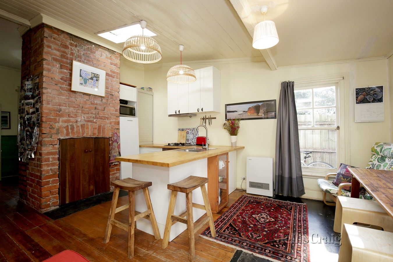 2 bedrooms Apartment / Unit / Flat in 23A William Street ABBOTSFORD VIC, 3067