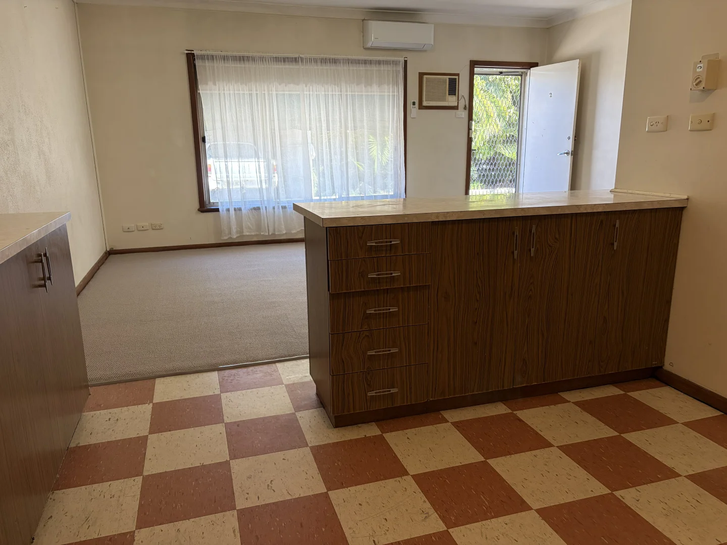 Additional image 5 of 2/229 Alexandra Street, East Albury NSW 2640