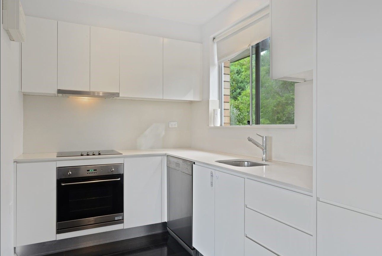 2 bedrooms Apartment / Unit / Flat in 21/2-6 Abbott Street COOGEE NSW, 2034