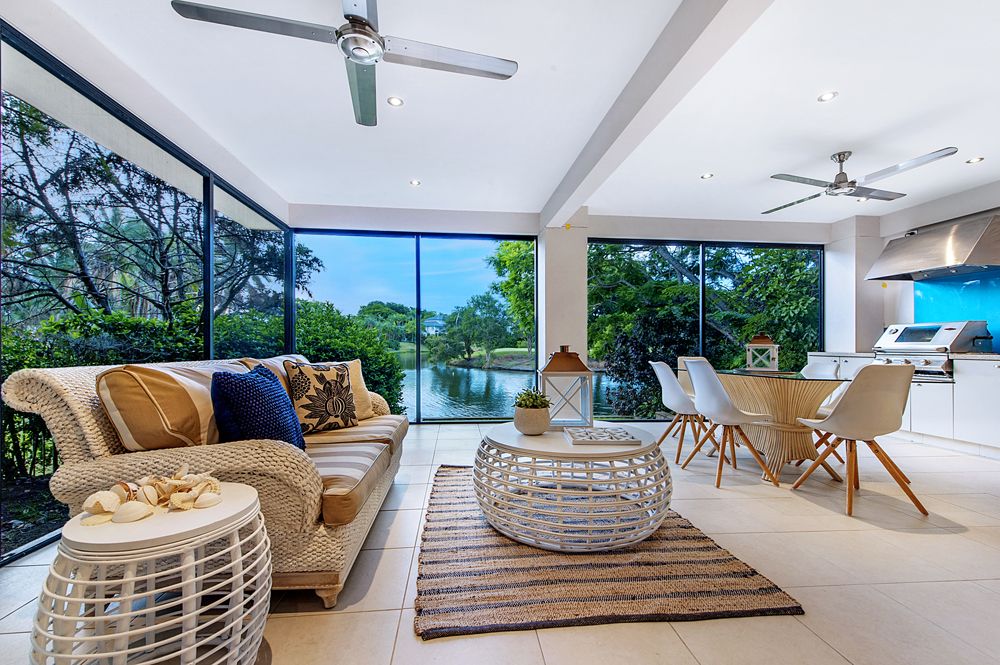 4911 Berkshire Crescent, Sanctuary Cove QLD 4212, Image 0