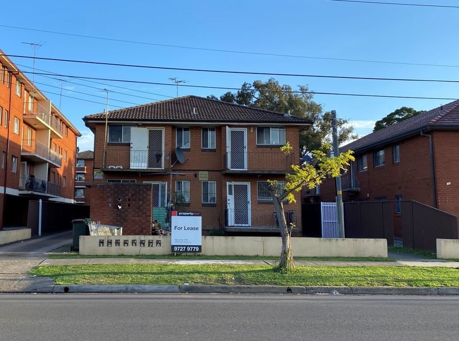 2 bedrooms House in 3/146 Longfield St CABRAMATTA NSW, 2166