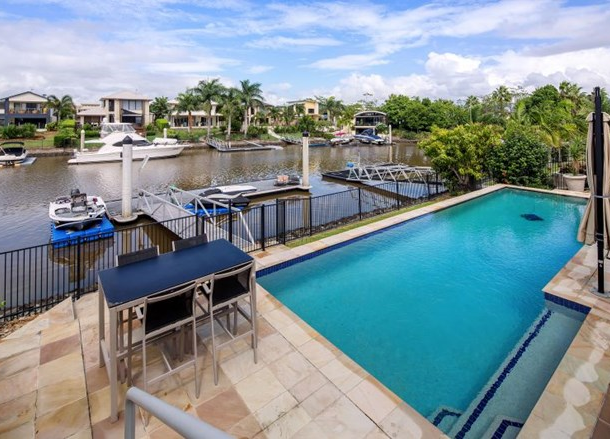 7 North Bank Court, Helensvale QLD 4212