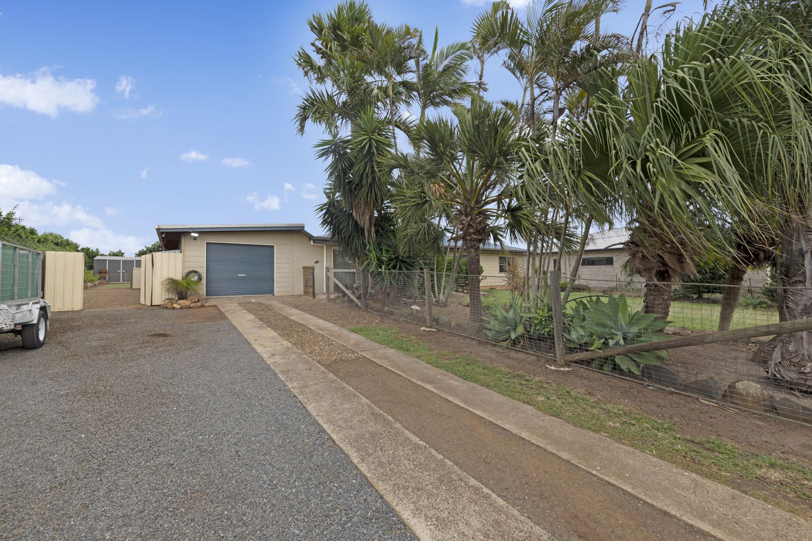 600 Elliott Heads Road, Woongarra QLD 4670, Image 2