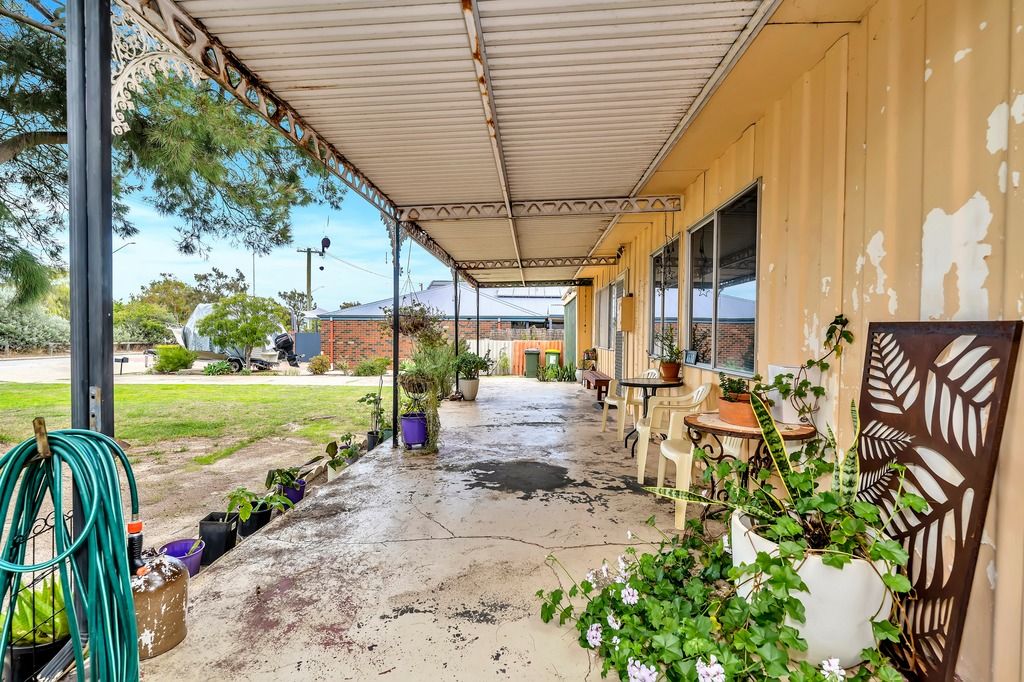 4 Cobblers Street, Falcon WA 6210 Domain