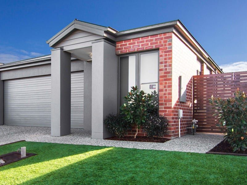 3 bedrooms House in 4 Eminence Street MOUNT DUNEED VIC, 3217