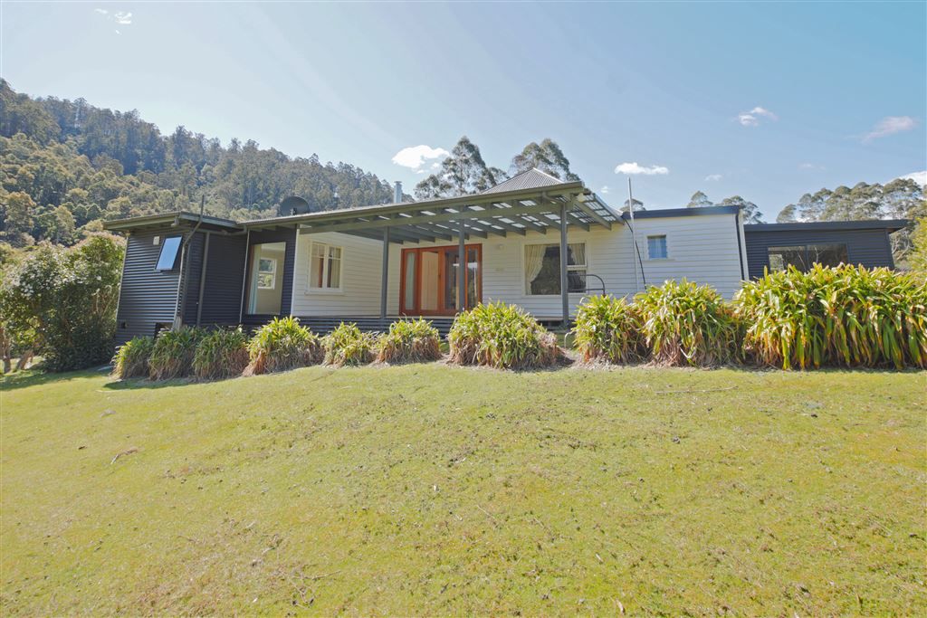 27749 Tasman Highway, Pyengana TAS 7216, Image 2