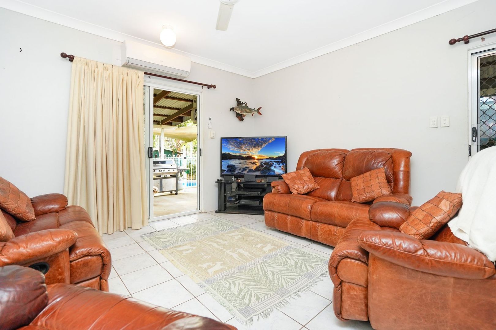 3 McLeod Close, Gunn NT 0832, Image 2