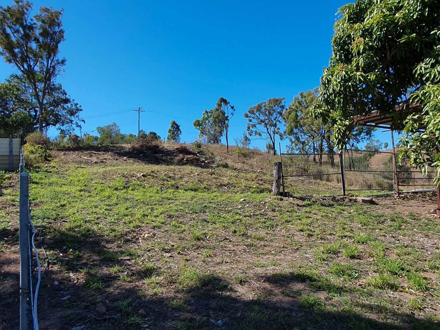 39 East Street Extended, Mount Morgan QLD 4714, Image 1