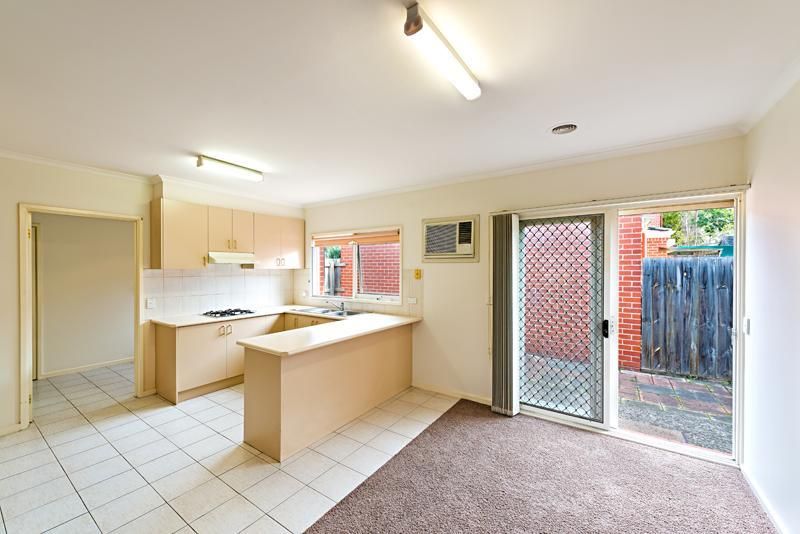 1/105 Victoria Road, NORTHCOTE VIC 3070, Image 2