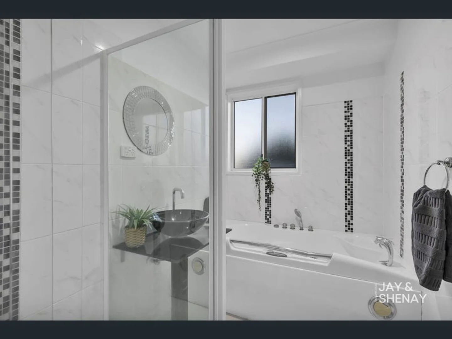 Additional image 7 of 4 Harrow Place, Endeavour Hills VIC 3802