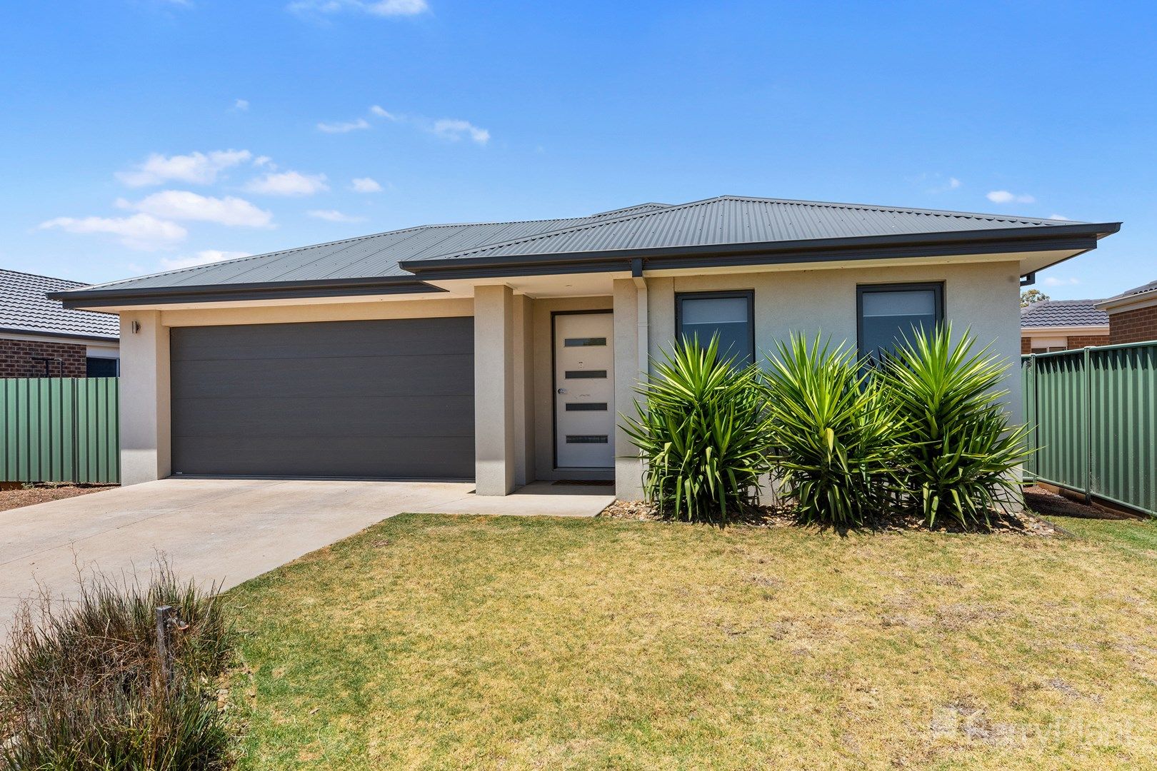 4 Triplett Avenue, Ascot VIC 3551, Image 0