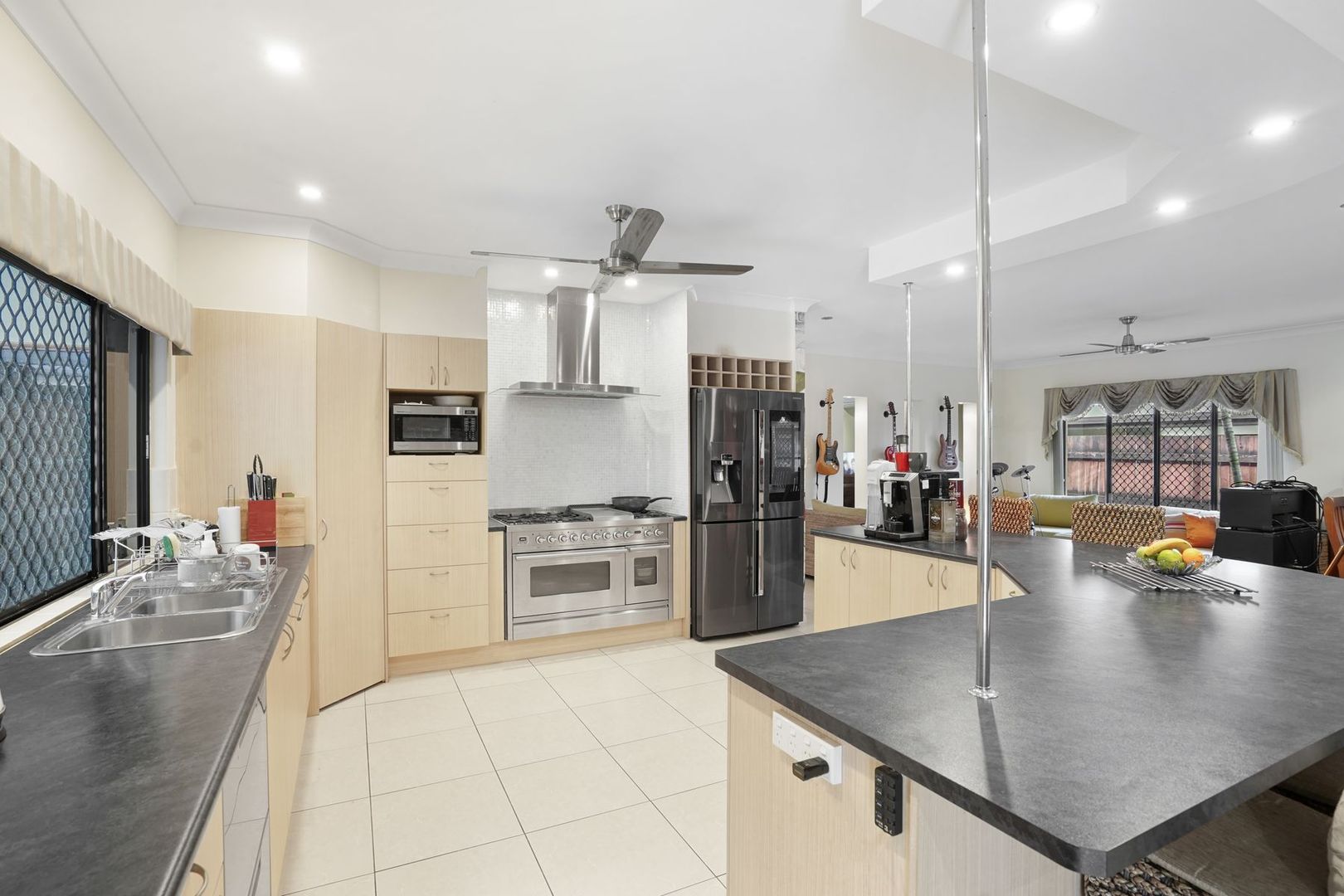 23 Goodsell Drive, Bentley Park QLD 4869, Image 1