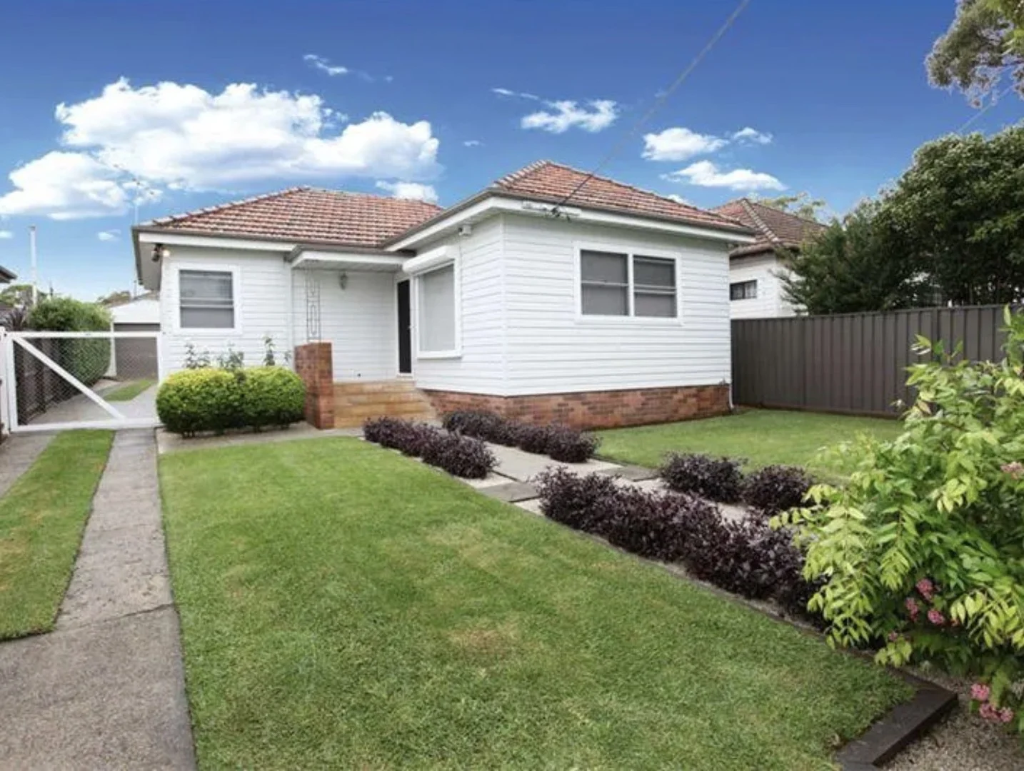 Primary image of 6 Bransgrove Road, Revesby NSW 2212
