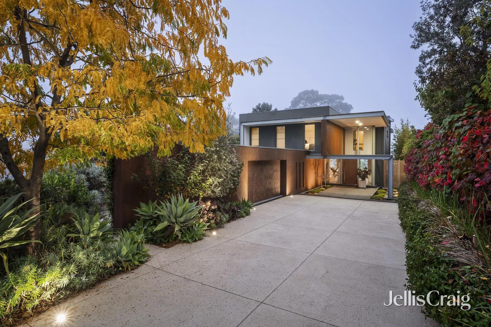 Primary image of 6 Milfay Avenue, Kew VIC 3101