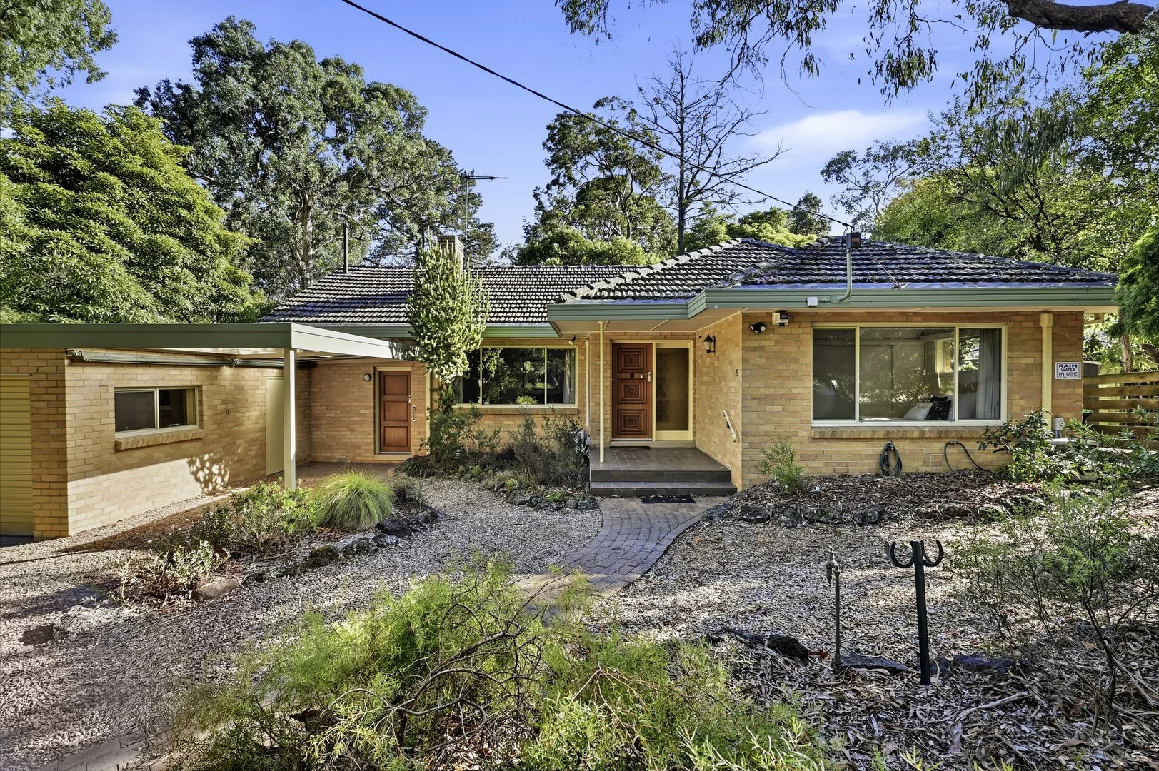 Primary image of 5 Jeffery Street, Blackburn VIC 3130