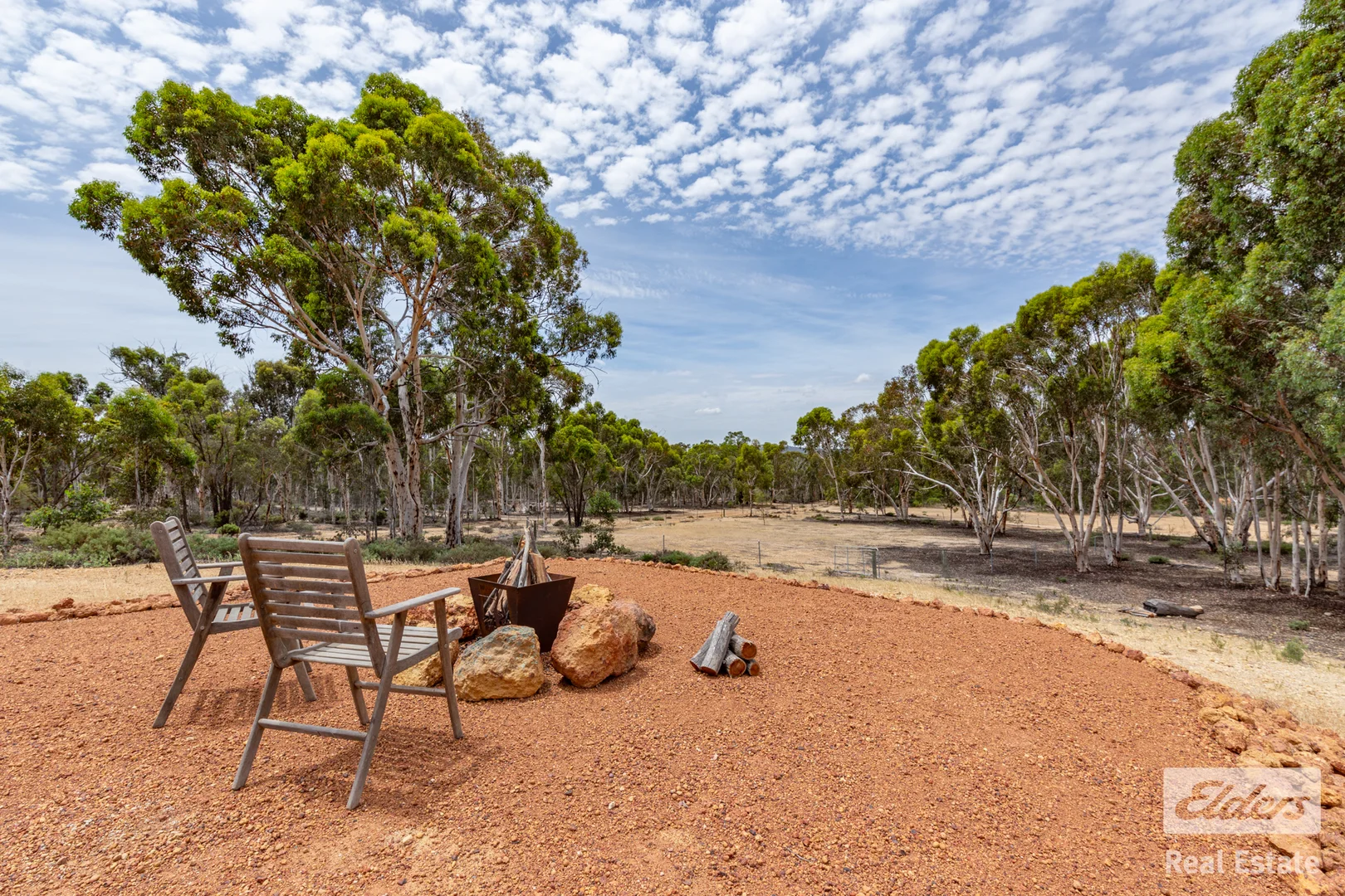 Additional image 33 of 28 Roberts Vale, Hoddys Well WA 6566