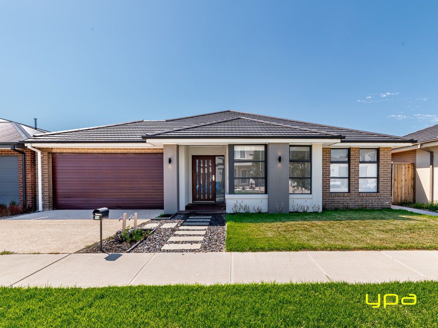 4 bedrooms House in 14 Hoosier Road CLYDE NORTH VIC, 3978