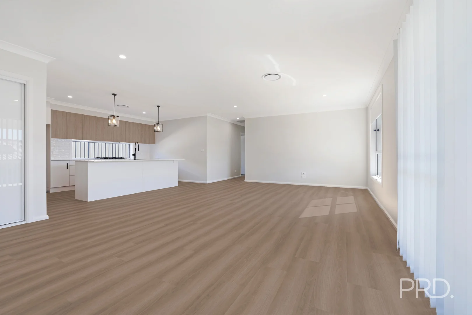 Additional image 11 of 8 Crested Avenue, Tamworth NSW 2340