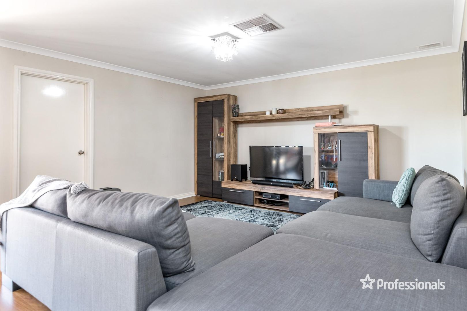 13 Edgar Street, South Kalgoorlie WA 6430, Image 2