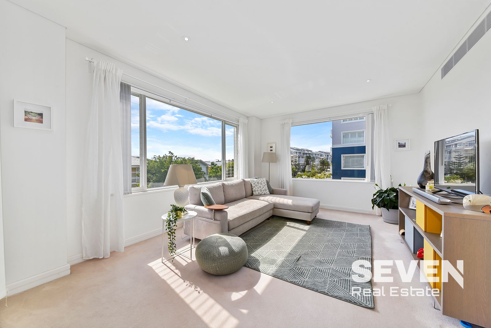 203/38 Peninsula Drive, Breakfast Point NSW 2137, Image 2