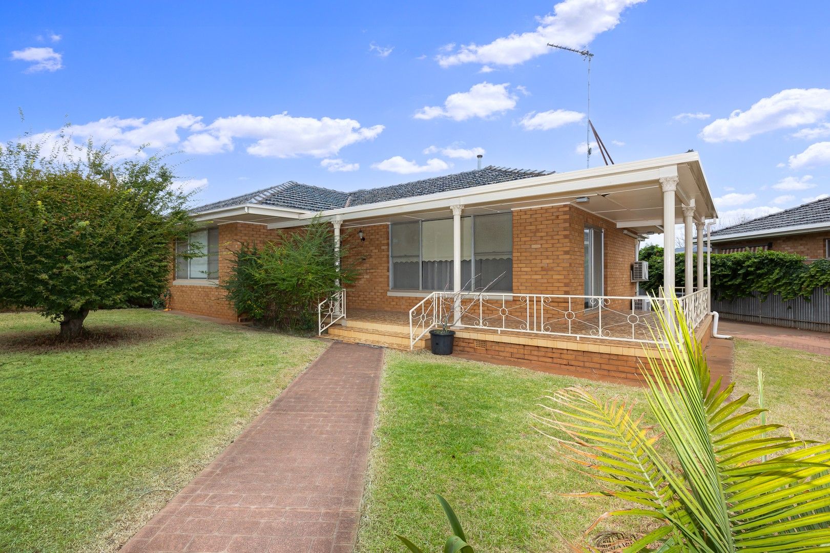 96 Deutcher Street, Temora NSW 2666, Image 0