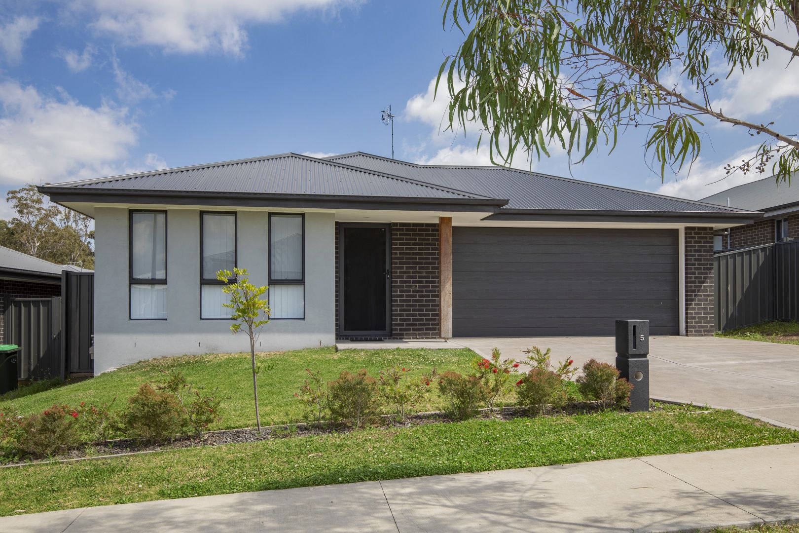 5 Sunset Drive, Thornton NSW 2322, Image 1