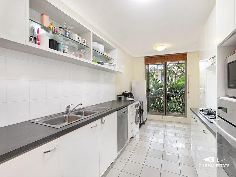 8/3 Devitt Avenue, Newington NSW 2127, Image 2