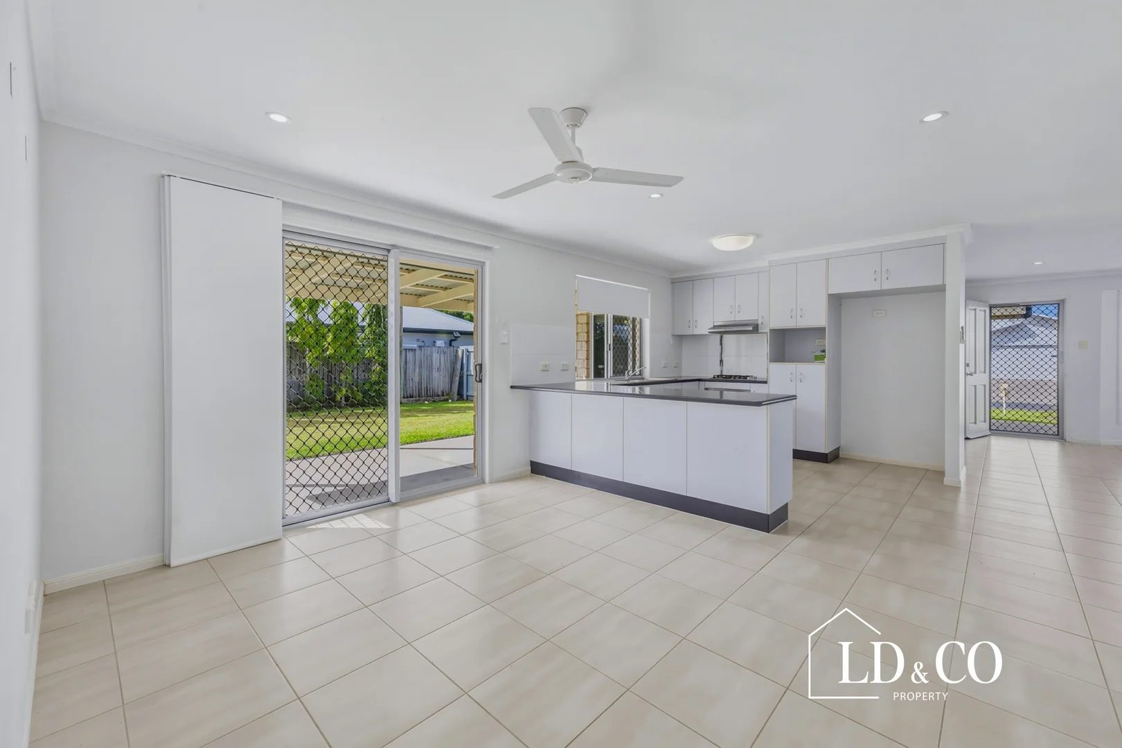 Additional image 4 of 16 Oysterlee Street, Beaconsfield QLD 4740