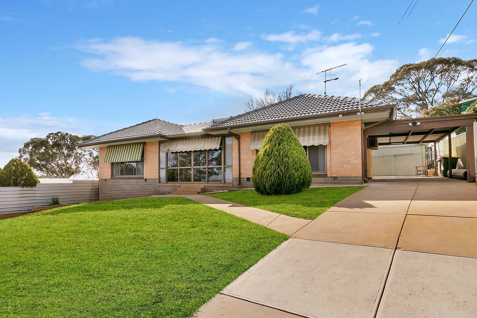 12 Allen Drive, Para Hills SA 5096, Image 2