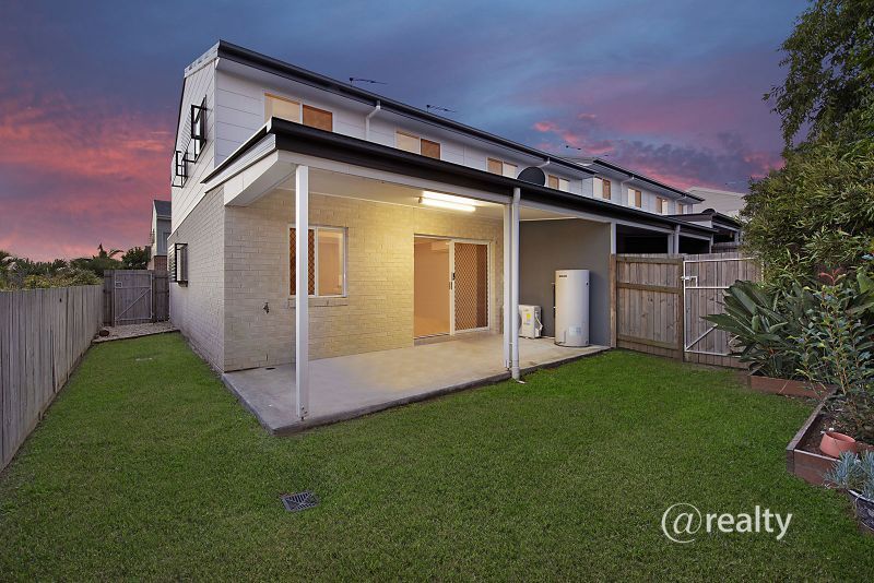 3 bedrooms Townhouse in 57/40 Hillary Drive WARNER QLD, 4500