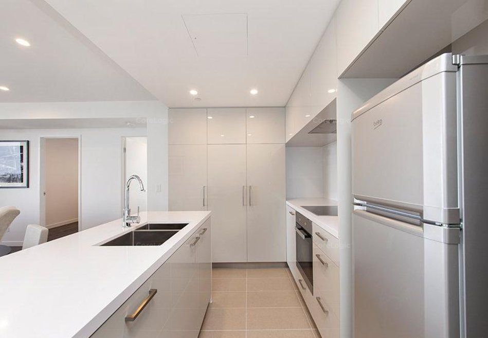 3 bedrooms Apartment / Unit / Flat in 2603/55 Railway Terrace MILTON QLD, 4064