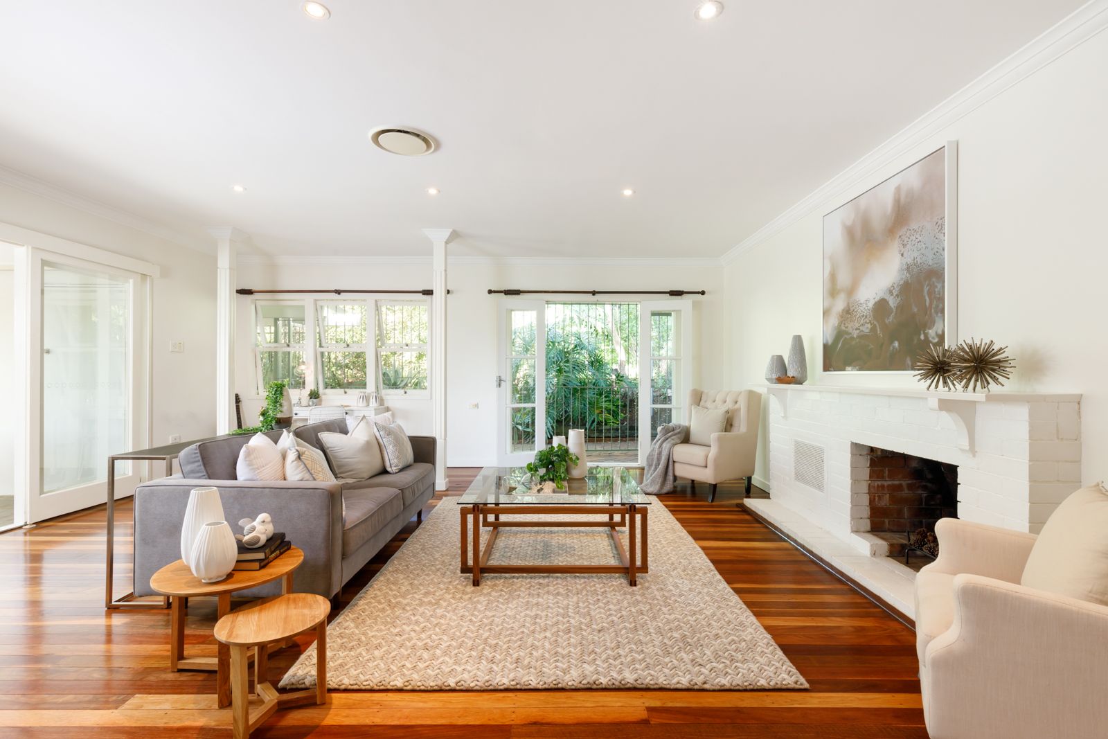 4 bedrooms House in 16 Victoria Street INDOOROOPILLY QLD, 4068