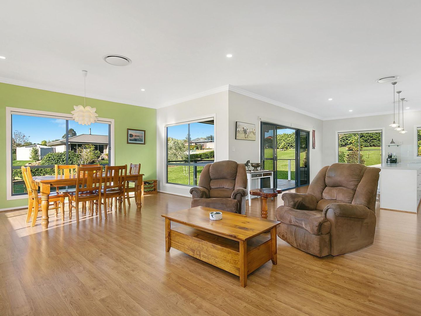 2 Traves Court, Highfields QLD 4352, Image 2
