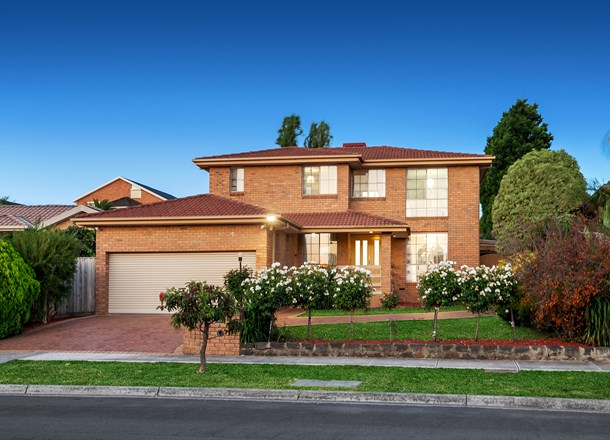 32 Pulford Crescent, Mill Park VIC 3082