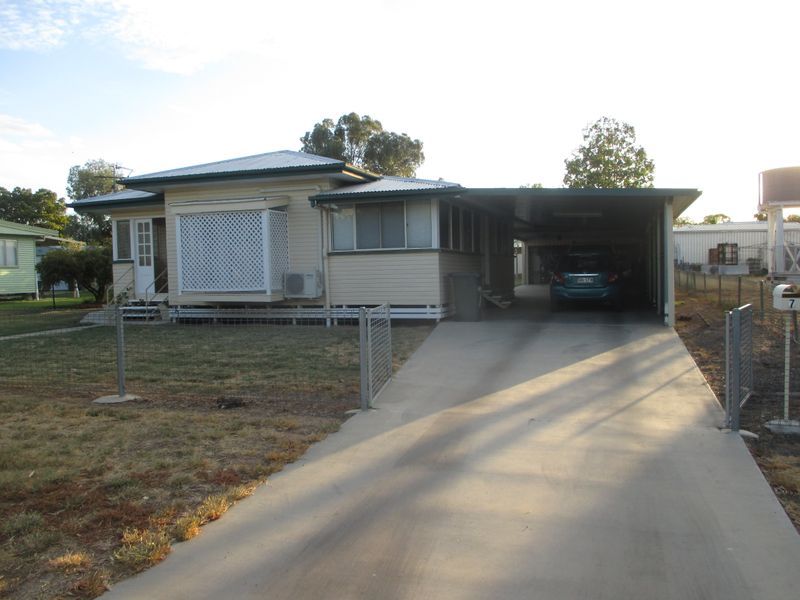 7 EVA STREET, Roma QLD 4455, Image 0