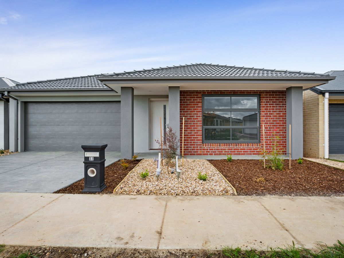 32 Tutor Street, Mount Duneed VIC 3217