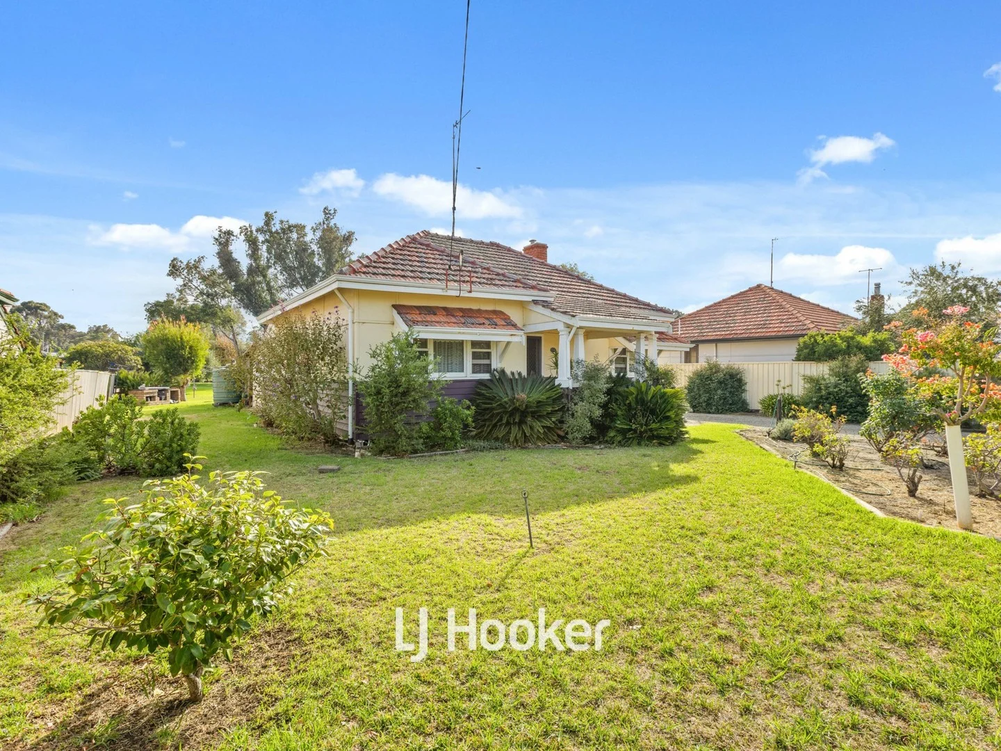 Primary image of 18 Buckby Road, Harvey WA 6220