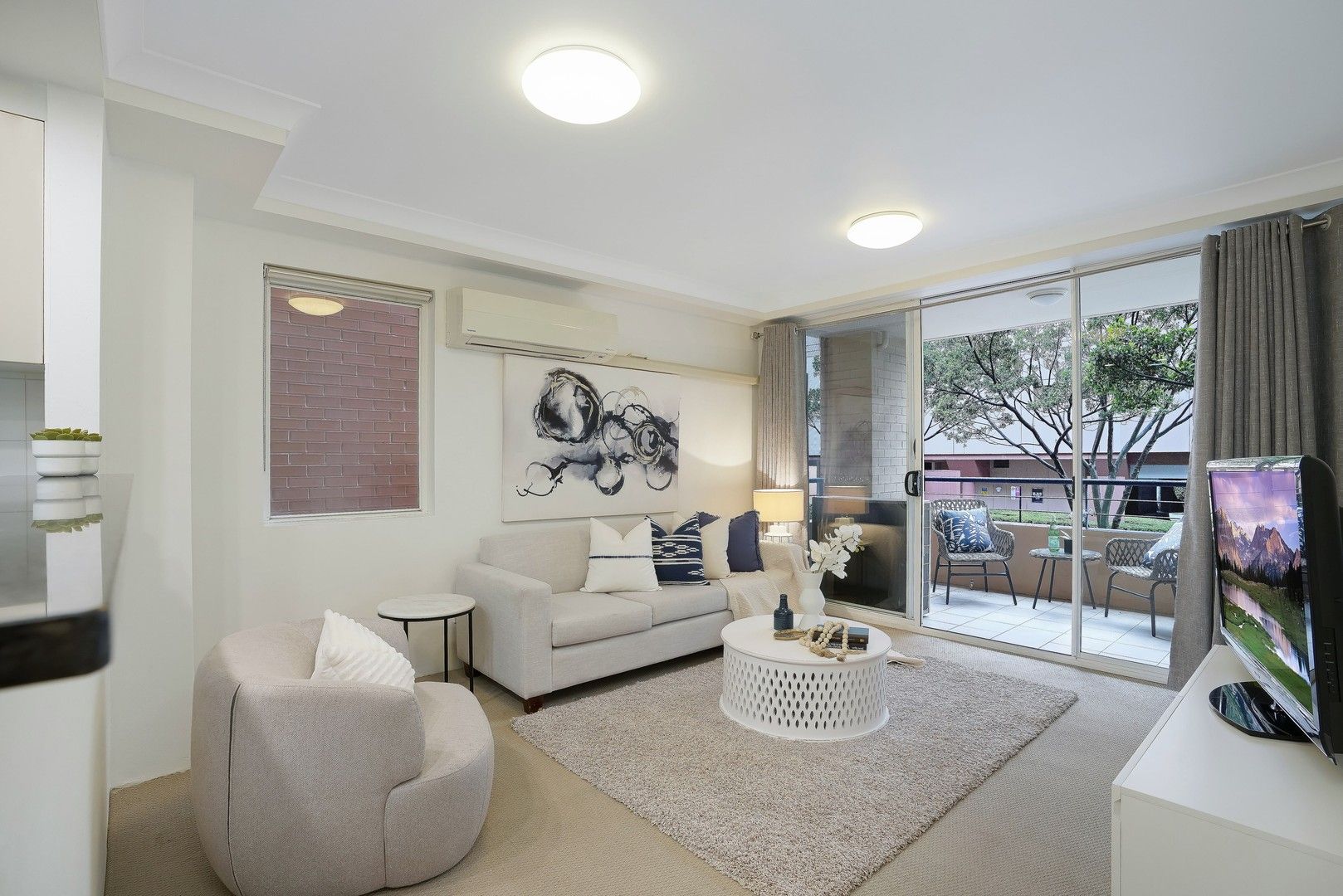 2 bedrooms Apartment / Unit / Flat in 105/117 Murray Street PYRMONT NSW, 2009