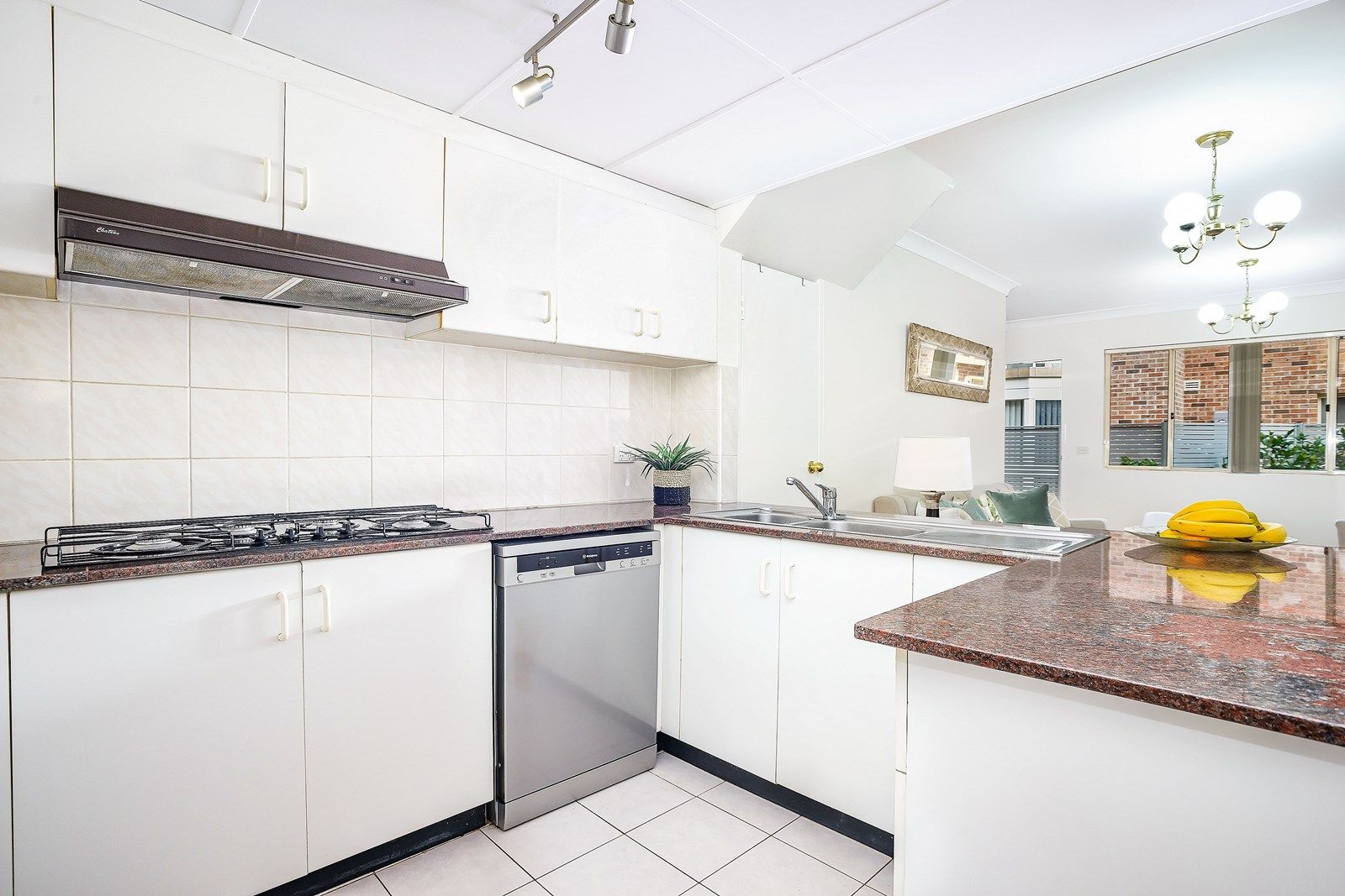 9/19-23 Sinclair Street, Wollstonecraft NSW 2065, Image 2